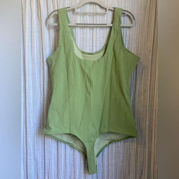 Pinsy Bonded Scoop Tank Shapesuit in Cactus (Long) - Picture 5 of 9